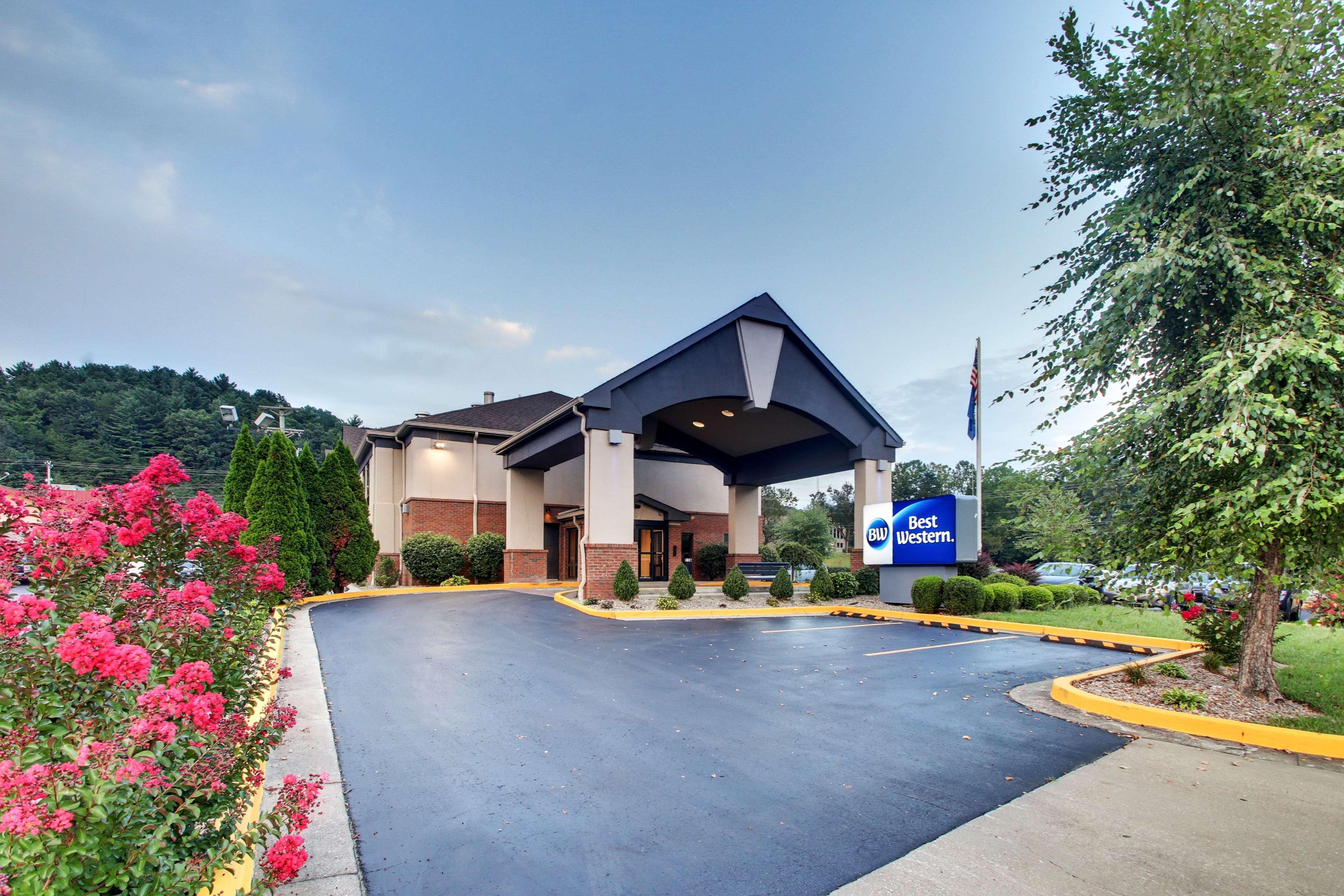 Best Western Eagles Inn Morehead Exteriér fotografie
